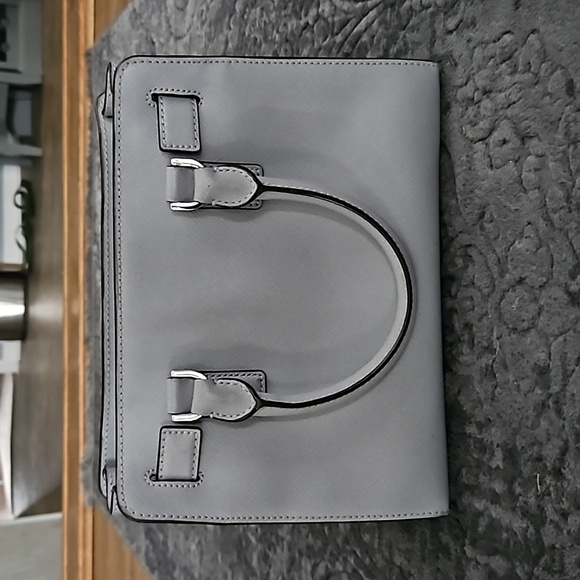 Michael Kors gray purse - Picture 4 of 15